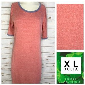 Julia XL